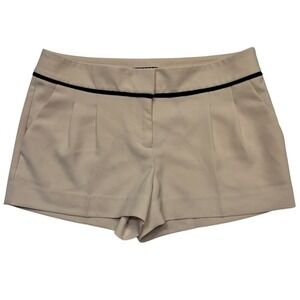 Express Cream Shorts with Front Pleats &‎ Black Trim Size 4